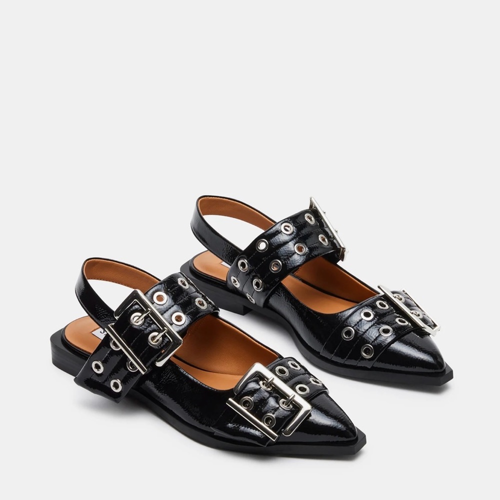 Steve Madden Flats